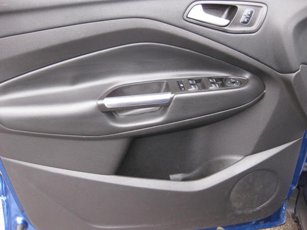 Ford Escape SE 2017 d&rsquo;occasion à vendre - 9