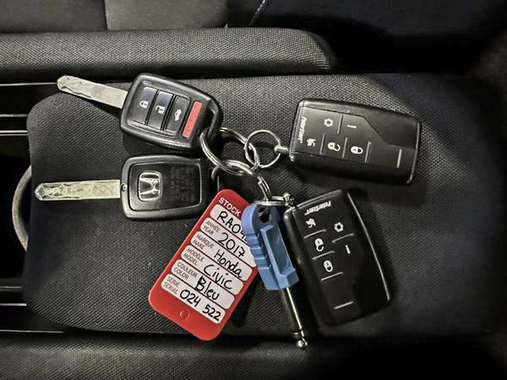 Honda Civic Sedan LX 2017 d&rsquo;occasion à vendre - 31