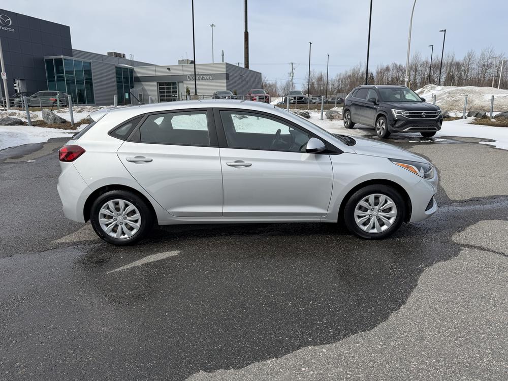 Hyundai Accent 2020 Gris usage à vendre Hyundai Accent 2020 Gris usage à vendre