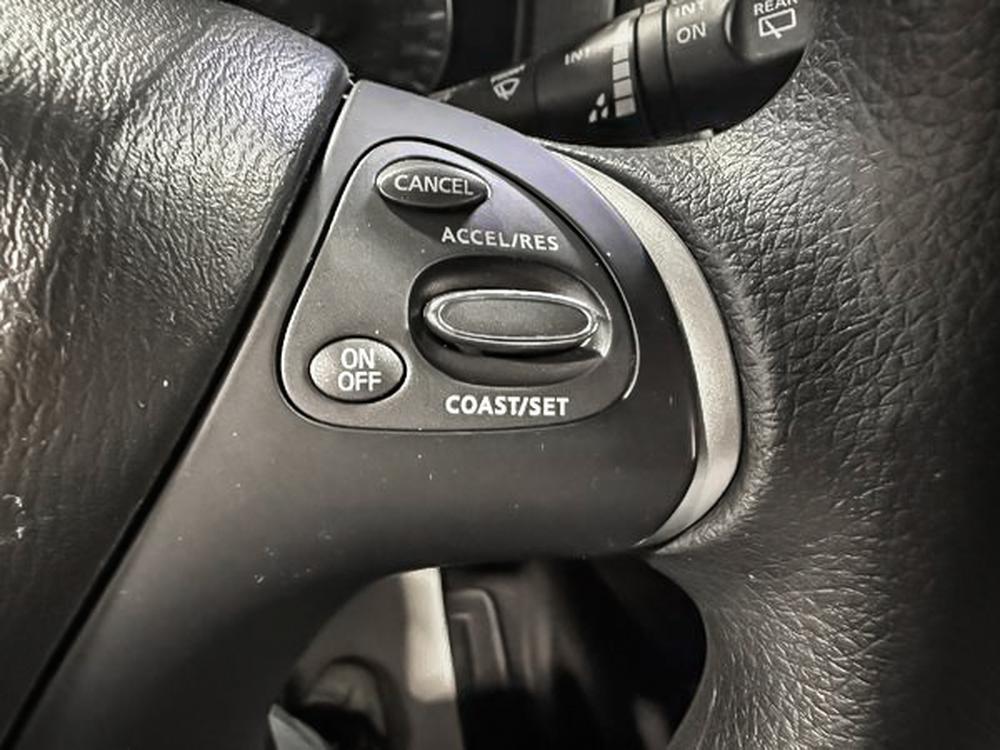 Nissan Pathfinder SV 2018 d&rsquo;occasion à vendre - 19