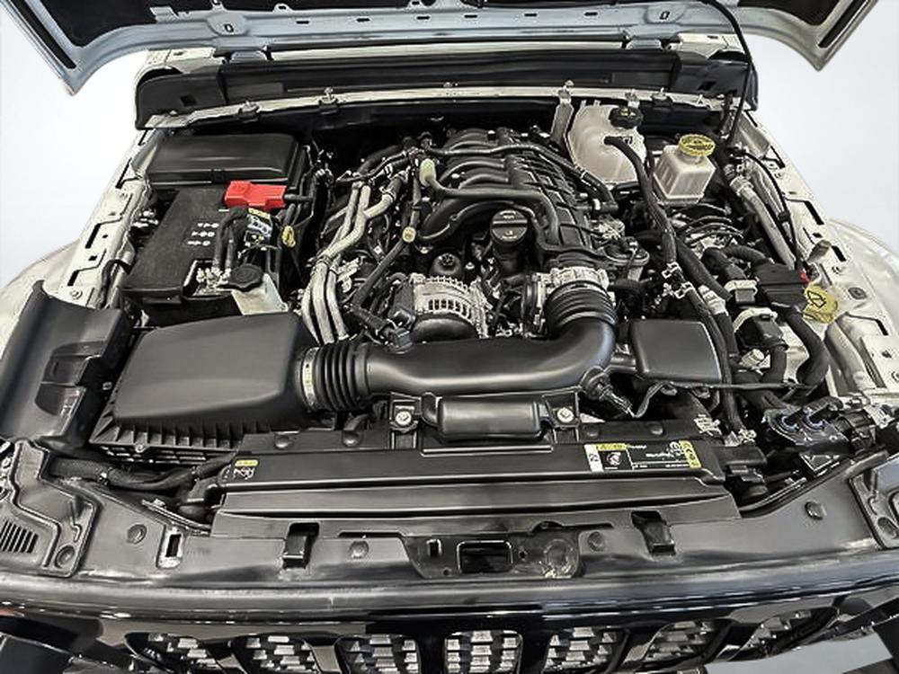 Jeep Gladiator 2022 Blanc usage à vendre Jeep Gladiator 2022 Blanc usage à vendre