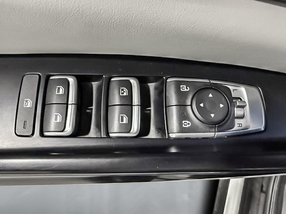 Kia Carnival LX 2022 d&rsquo;occasion à vendre - 14