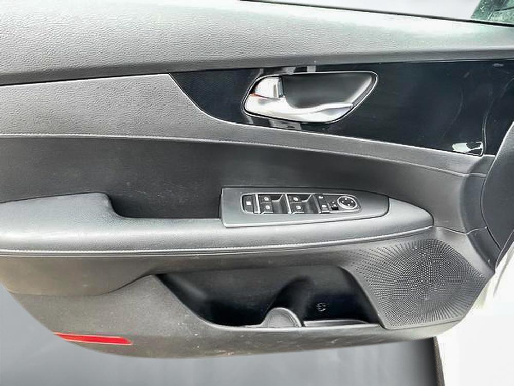 Kia Forte GT-LINE 2023 d&rsquo;occasion à vendre - 12