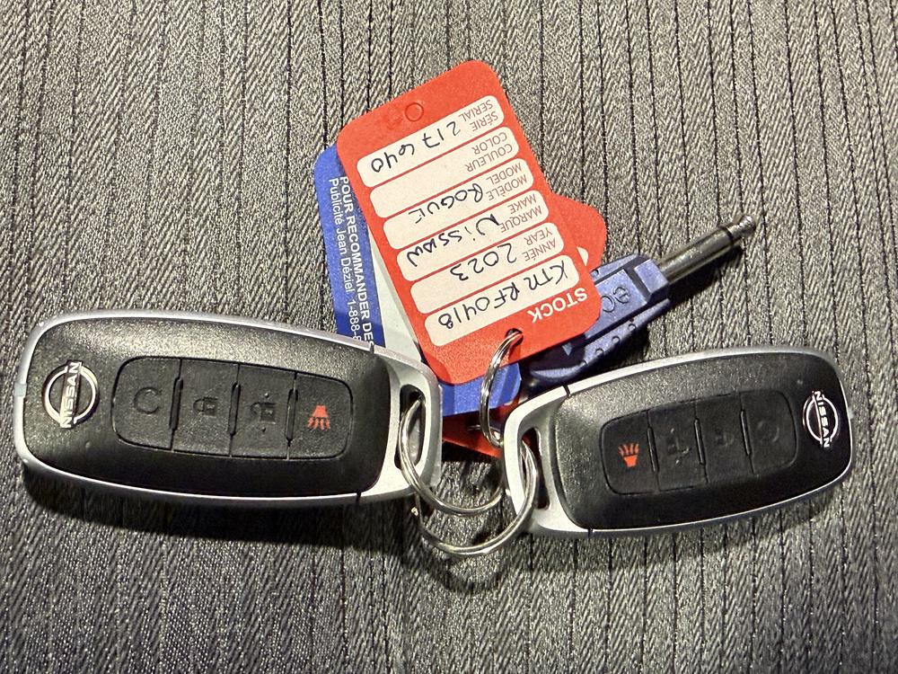 Nissan Rogue SV 2023 d&rsquo;occasion à vendre - 34