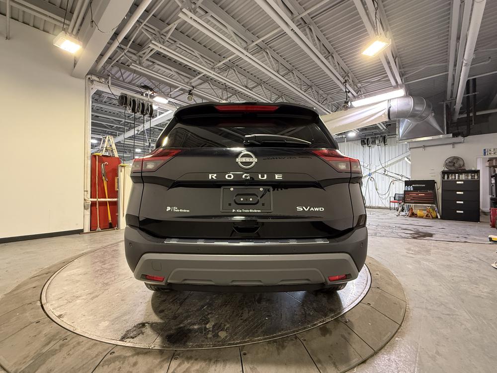 Nissan Rogue SV 2023 d&rsquo;occasion à vendre - 4