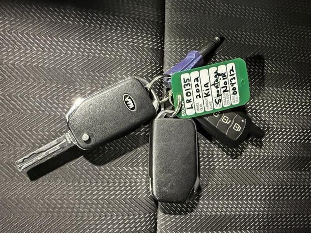 Kia Sportage LX 2022 d&rsquo;occasion à vendre - 32