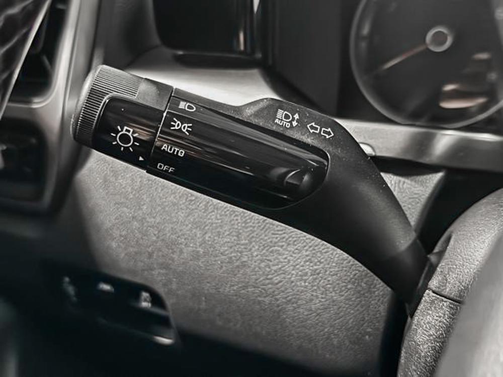 Kia Sorento LX PREMIUM 2023 d&rsquo;occasion à vendre - 21