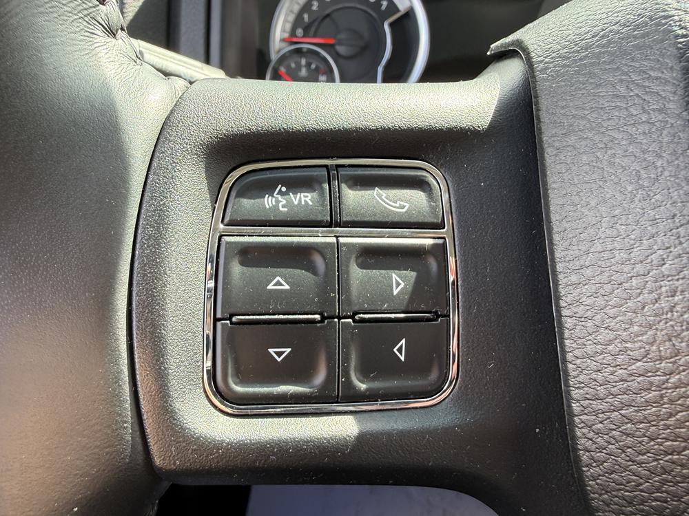 Ram 1500 Classic EXPRESS 2023 d&rsquo;occasion à vendre - 18