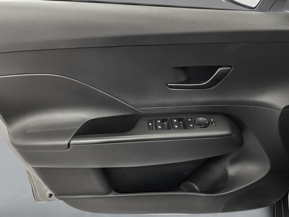 Hyundai Kona Preferred Sport AWD 2025 d&rsquo;occasion à vendre - 12