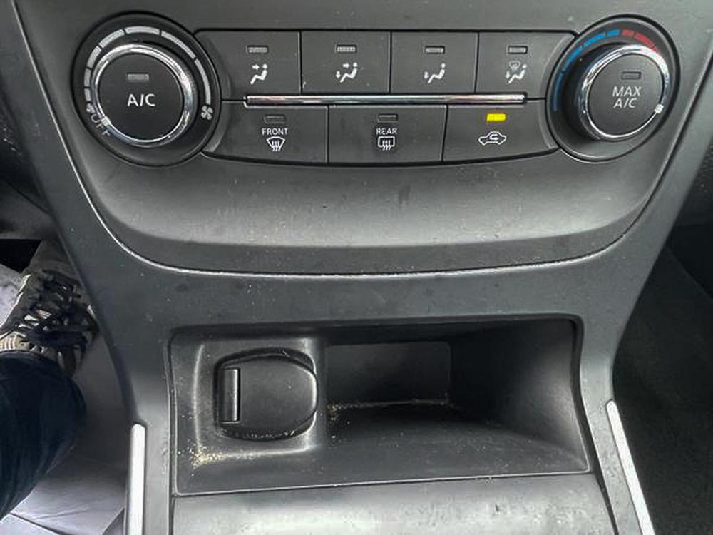 Nissan Sentra SV 2017 d&rsquo;occasion à vendre - 19