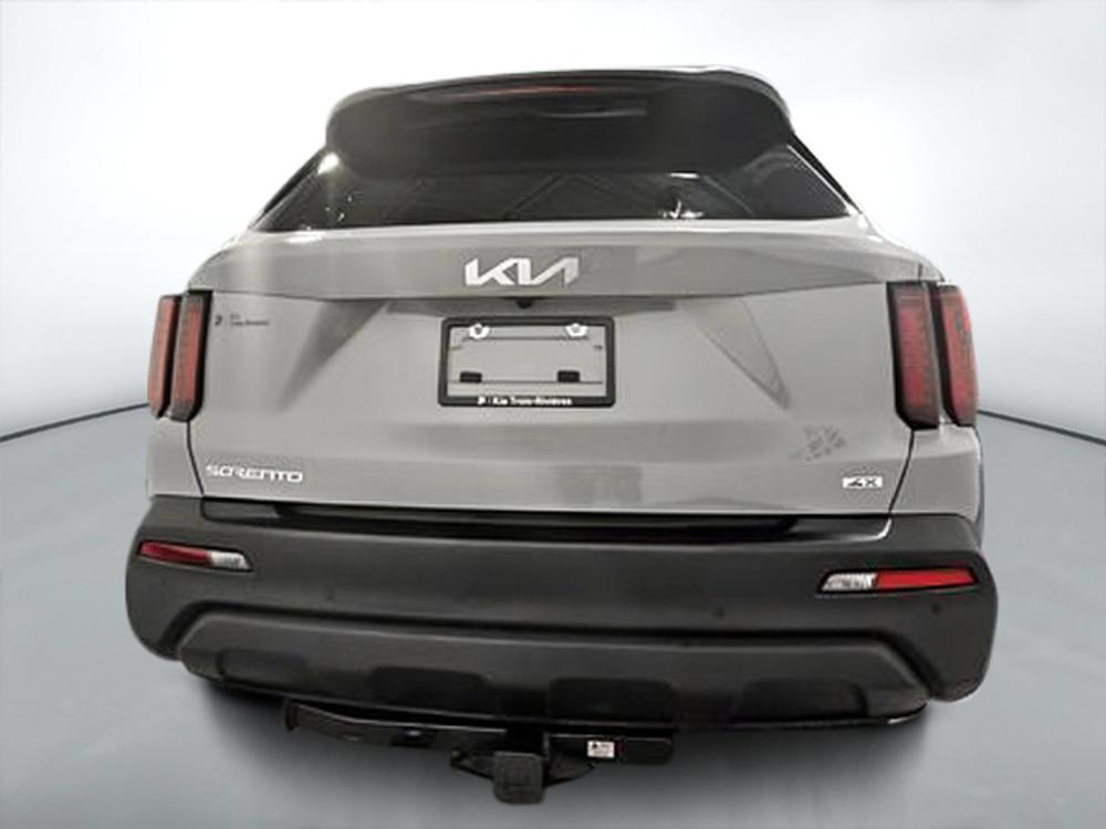 Kia Sorento LX PREMIUM 2023 d&rsquo;occasion à vendre - 4