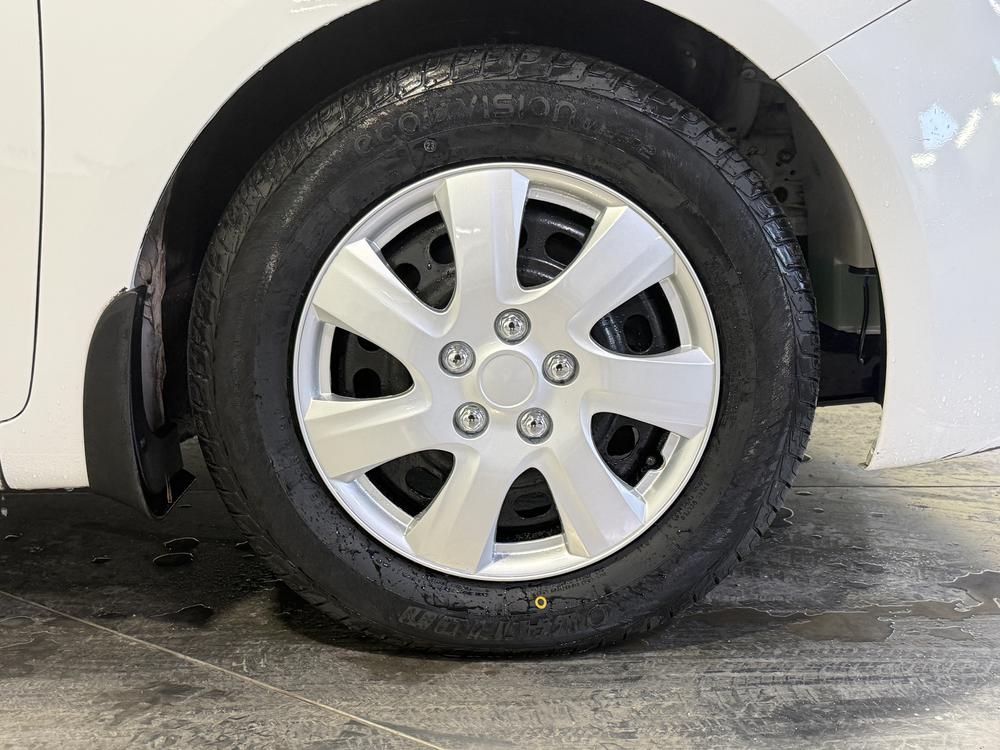 Kia Forte LX 2017 d&rsquo;occasion à vendre - 12