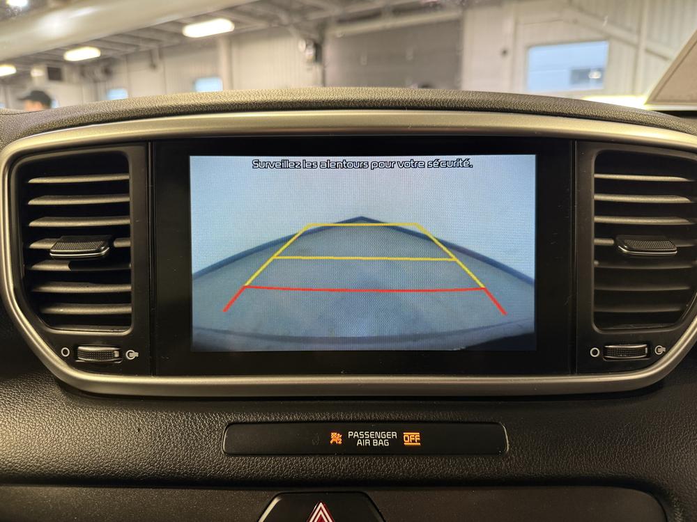 Kia Sportage LX 2022 d&rsquo;occasion à vendre - 26