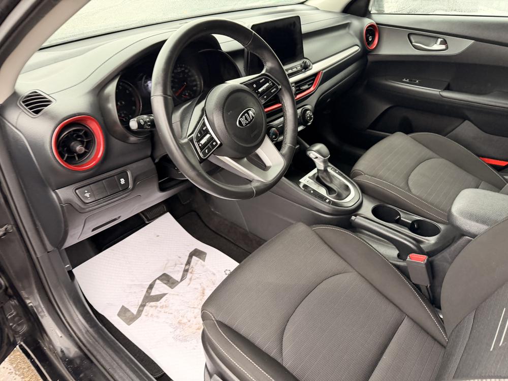 Kia Forte LX 2020 d&rsquo;occasion à vendre - 17