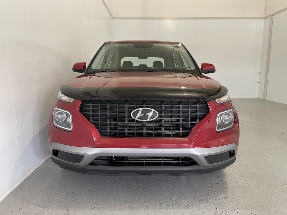 Hyundai Venue Essential 2022 d&rsquo;occasion à vendre - 2