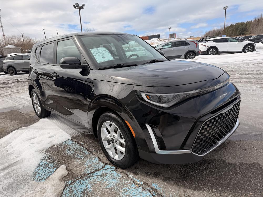 Kia Soul EX 2023 d&rsquo;occasion à vendre - 1