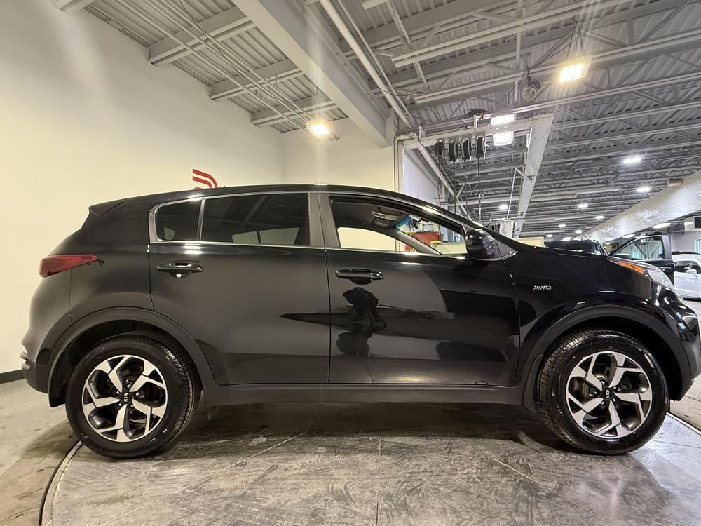 Kia Sportage LX 2022 d&rsquo;occasion à vendre - 2