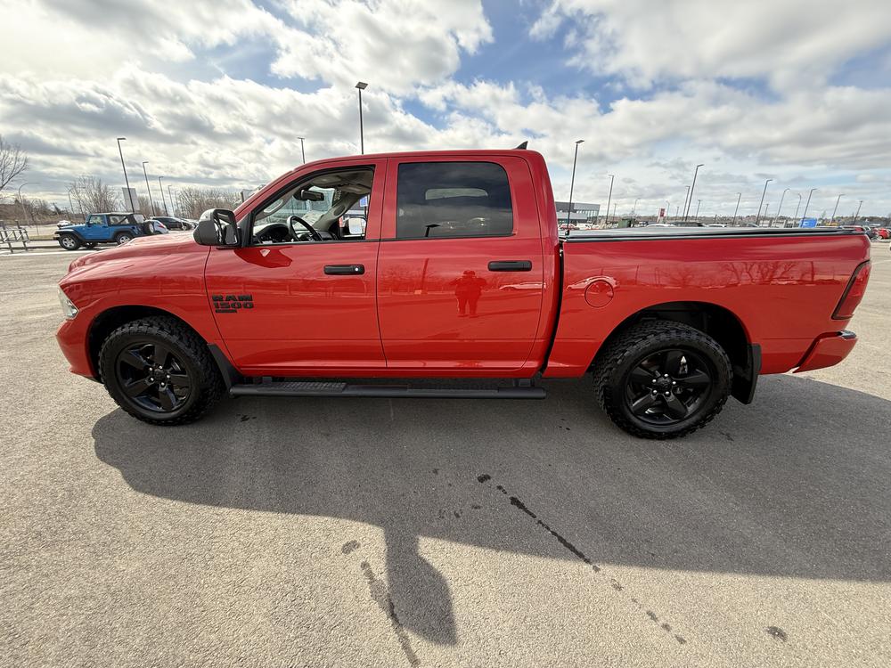 Ram 1500 Classic EXPRESS 2023 d&rsquo;occasion à vendre - 7