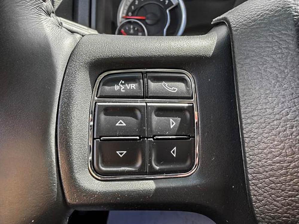 Ram 1500 Classic EXPRESS 2023 d&rsquo;occasion à vendre - 18