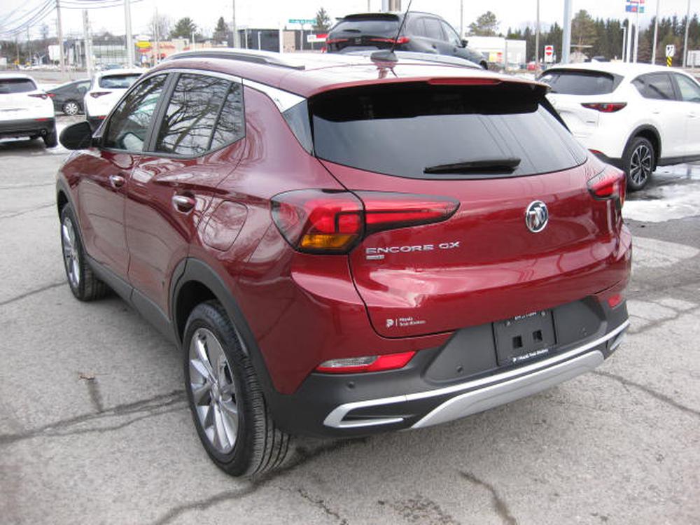 Buick Encore GX 2022 d&rsquo;occasion à vendre - 4