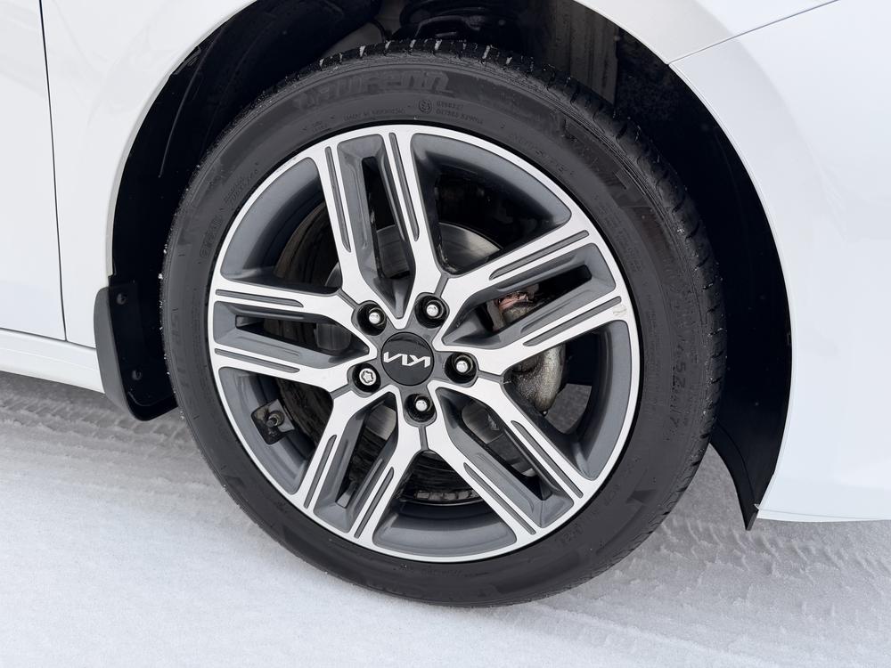 Kia Forte EX+ 2023 d&rsquo;occasion à vendre - 11