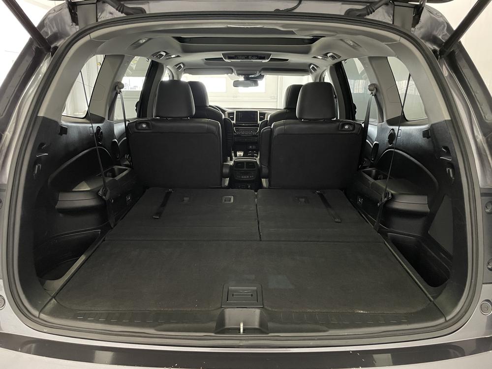 Honda Pilot Touring AWD / 7 passagers 2018 d&rsquo;occasion à vendre - 41