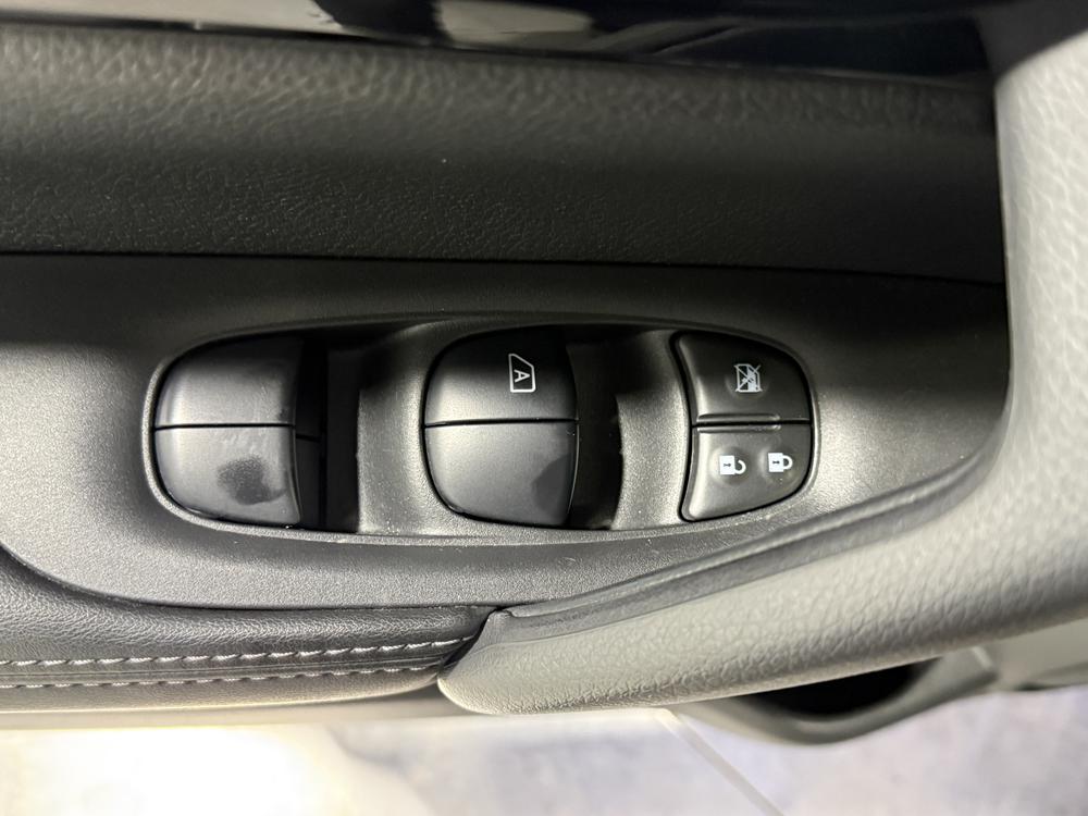 Nissan Qashqai SL 2023 d&rsquo;occasion à vendre - 16