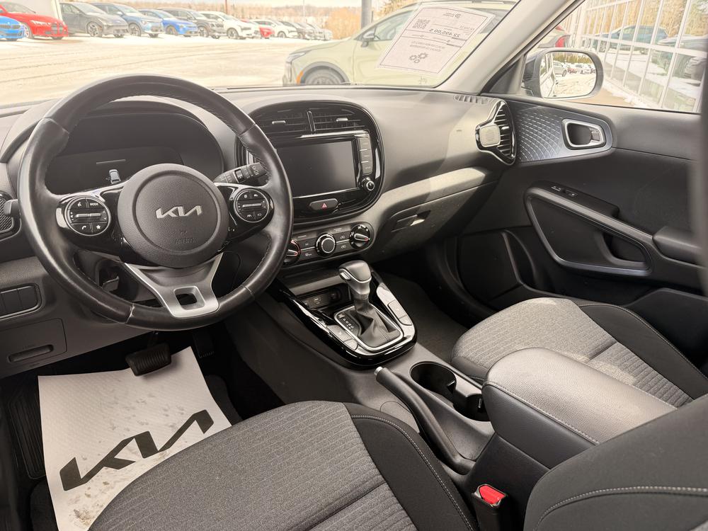 Kia Soul EX 2023 d&rsquo;occasion à vendre - 13