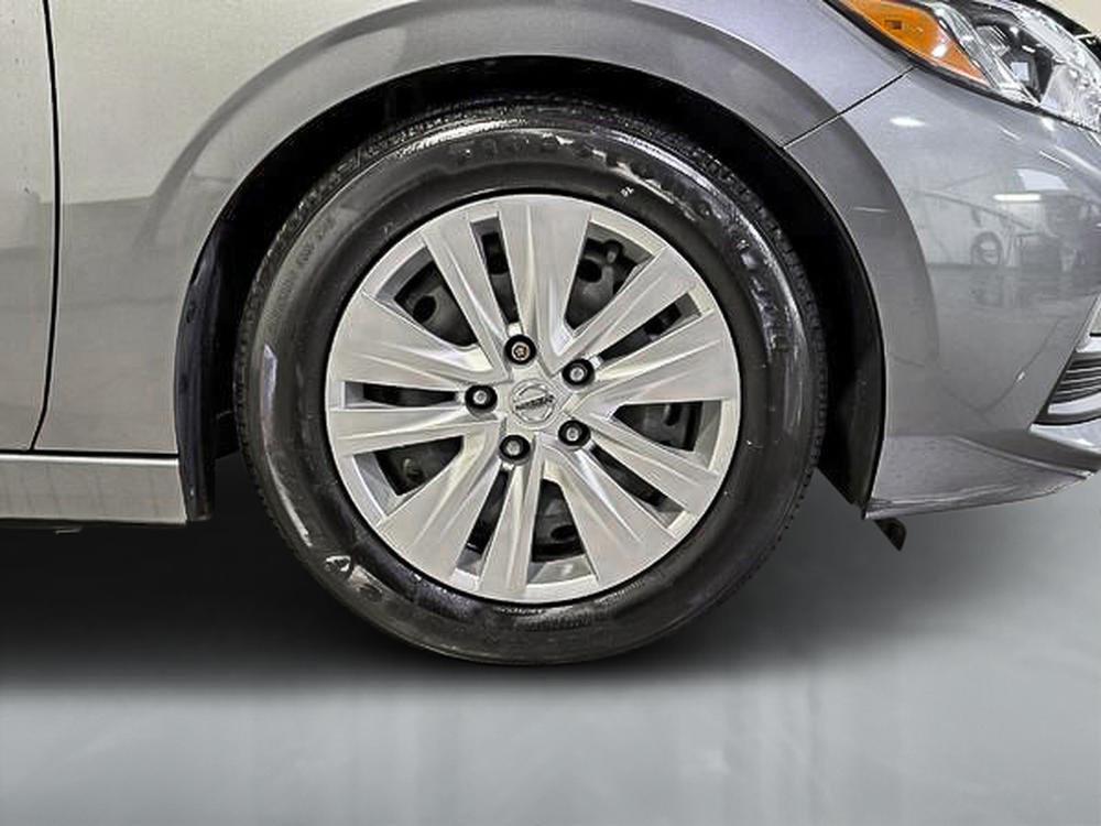 Nissan Sentra S 2020 d&rsquo;occasion à vendre - 12