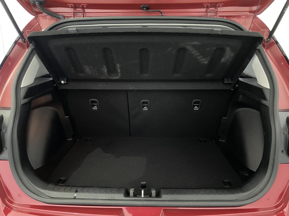 Hyundai Venue Essential 2022 d&rsquo;occasion à vendre - 27