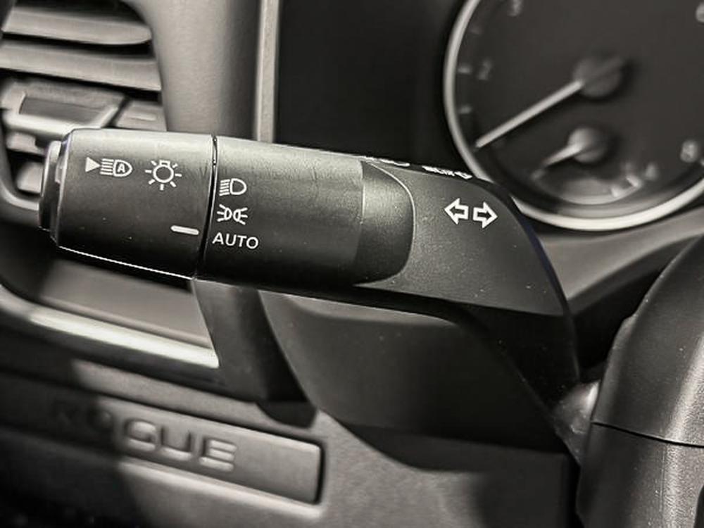 Nissan Rogue S 2025 d&rsquo;occasion à vendre - 21