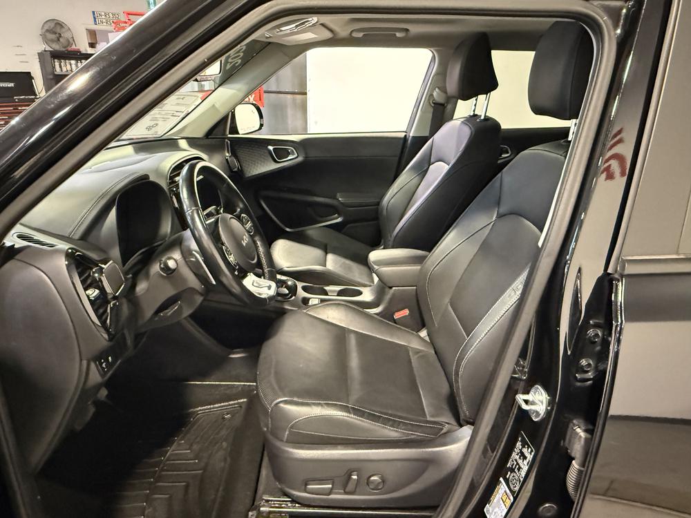 Kia Soul EV EV LIMITED 2023 d&rsquo;occasion à vendre - 17