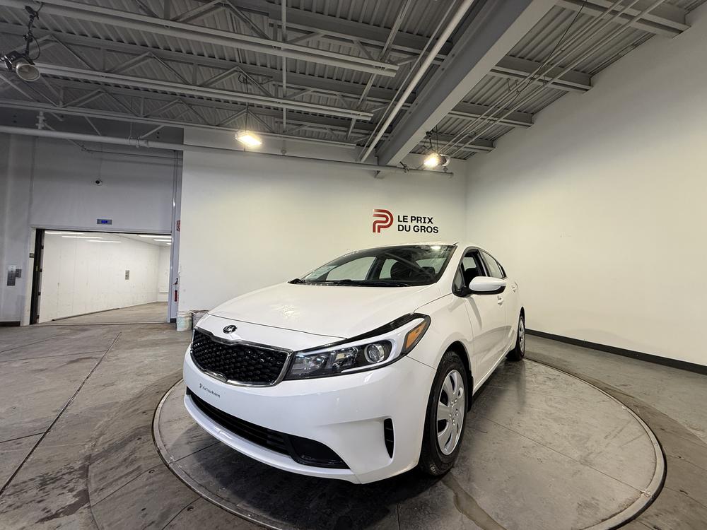 Kia Forte LX 2017 d&rsquo;occasion à vendre - 8