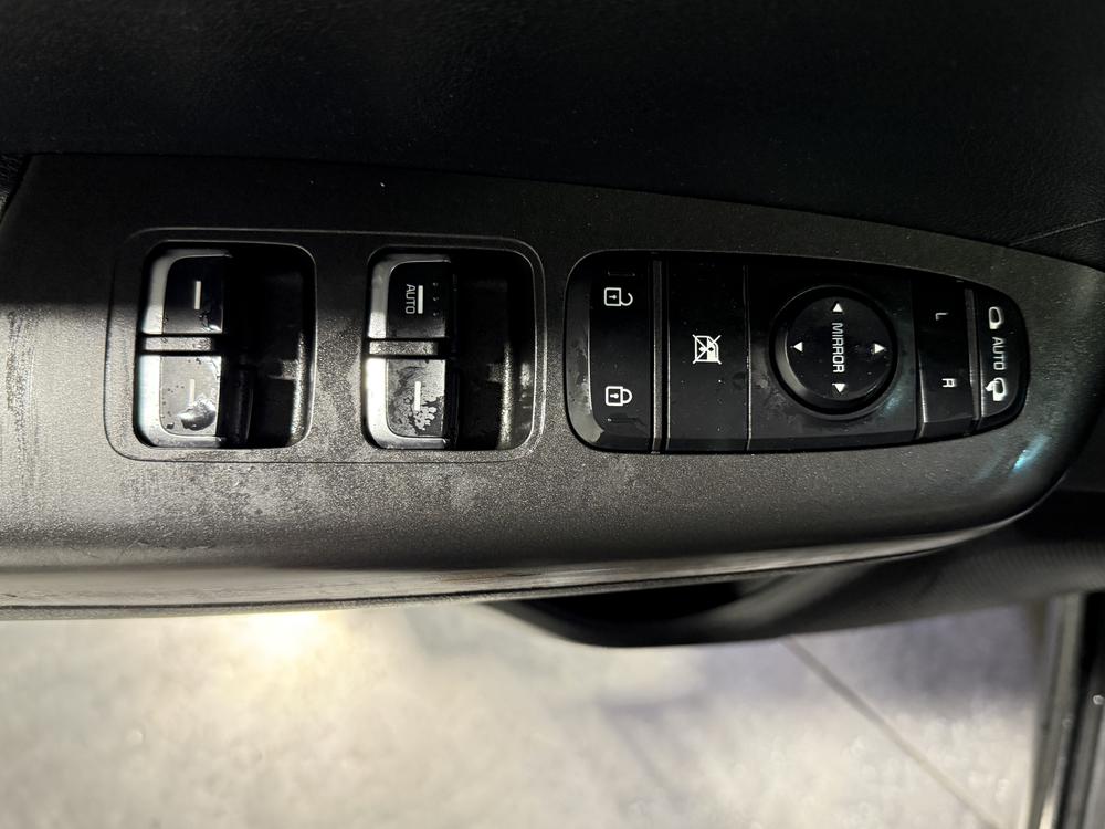 Kia Sportage LX 2022 d&rsquo;occasion à vendre - 14