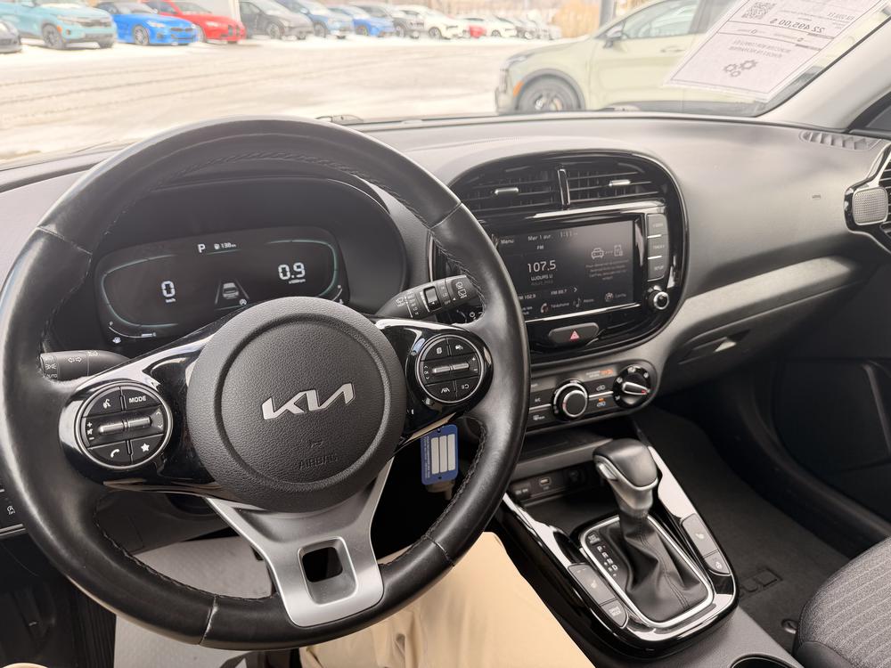 Kia Soul EX 2023 d&rsquo;occasion à vendre - 24