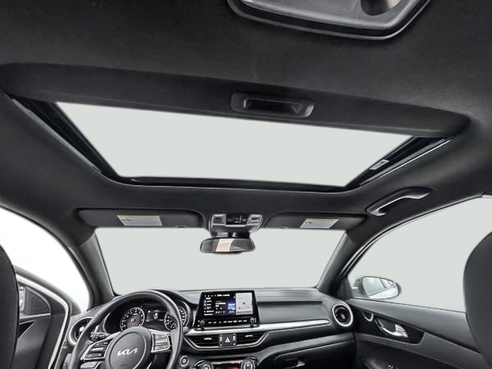 Kia Forte GT-LINE 2023 d&rsquo;occasion à vendre - 26