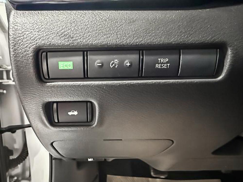 Nissan Sentra SV 2023 d&rsquo;occasion à vendre - 17