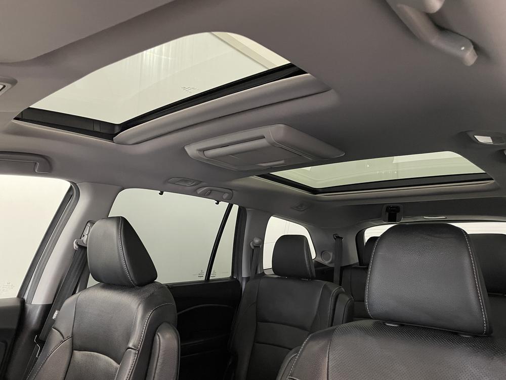Honda Pilot Touring AWD / 7 passagers 2018 d&rsquo;occasion à vendre - 33