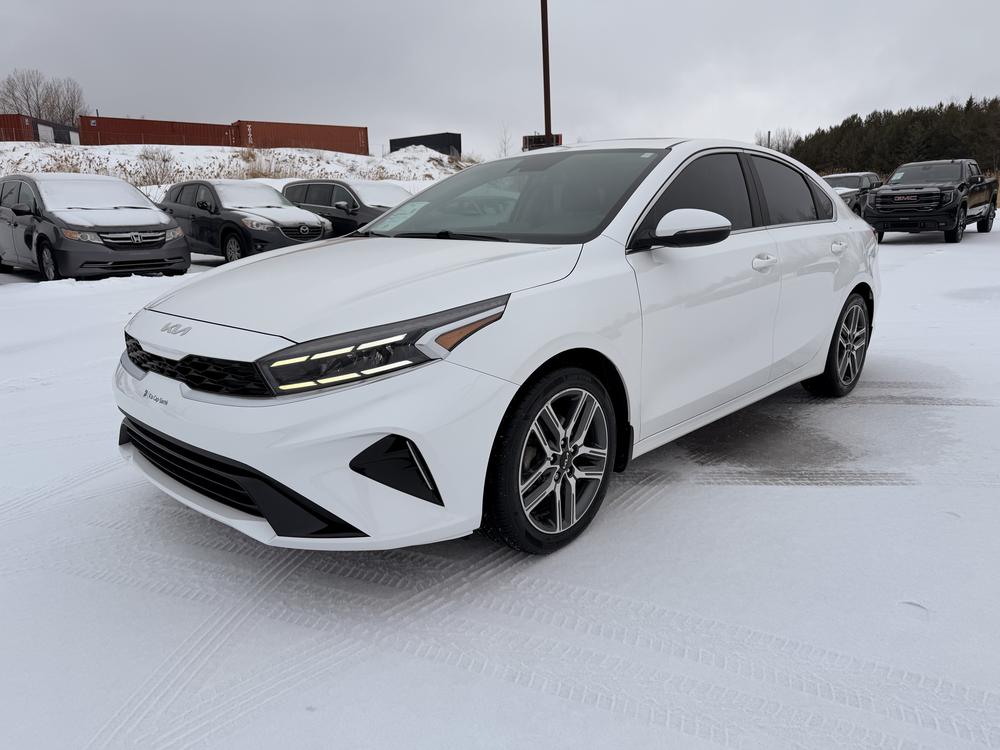 Kia Forte EX+ 2023 d&rsquo;occasion à vendre - 3