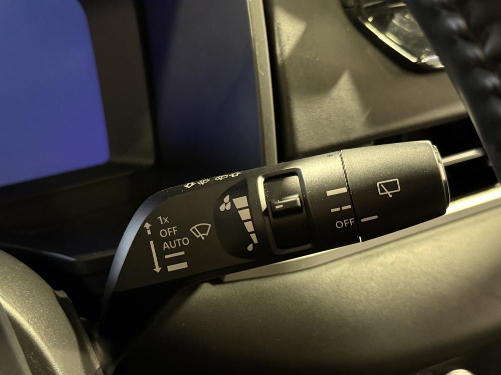 Mitsubishi Outlander SEL 2023 d&rsquo;occasion à vendre - 23