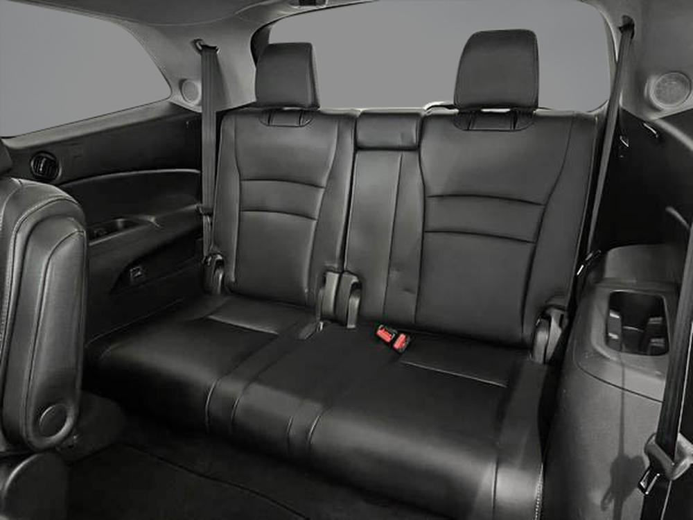 Honda Pilot Touring AWD / 7 passagers 2018 d&rsquo;occasion à vendre - 37