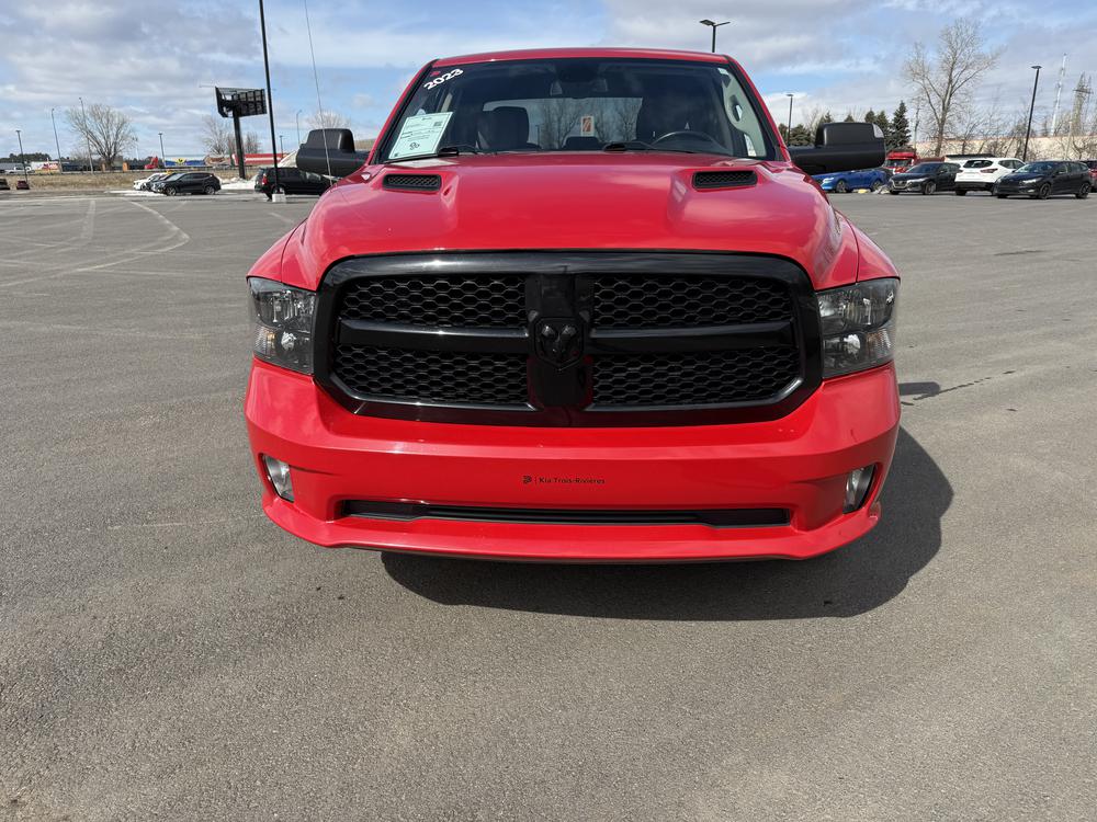Ram 1500 Classic EXPRESS 2023 d&rsquo;occasion à vendre - 9