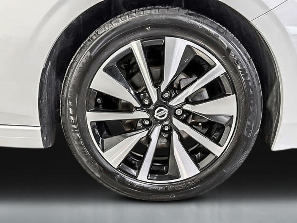 Nissan Sentra SV 2023 d&rsquo;occasion à vendre - 13