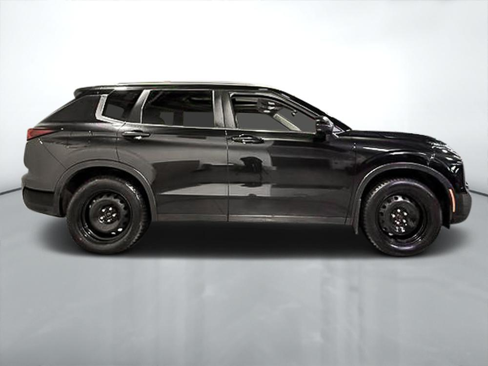 Mitsubishi Outlander 2023 Noir usage à vendre Mitsubishi Outlander 2023 Noir usage à vendre