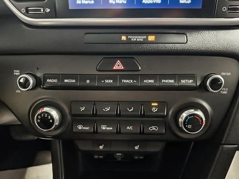 Kia Sportage LX 2022 d&rsquo;occasion à vendre - 27