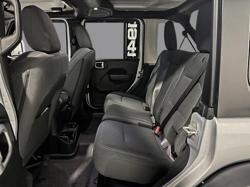 Jeep Wrangler WILLYS 4X4 2024 d&rsquo;occasion à vendre - 28