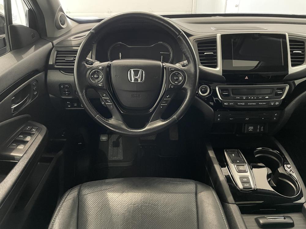 Honda Pilot Touring AWD / 7 passagers 2018 d&rsquo;occasion à vendre - 11