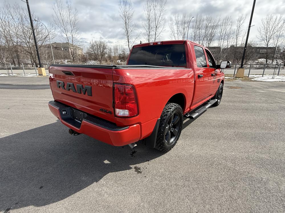 Ram 1500 Classic EXPRESS 2023 d&rsquo;occasion à vendre - 3
