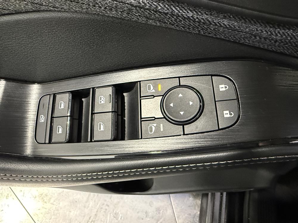 Nissan Rogue SV 2023 d&rsquo;occasion à vendre - 16