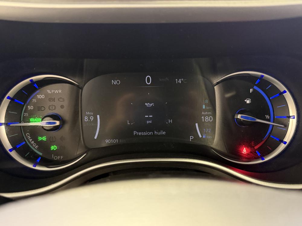 Chrysler Pacifica Hybrid Touring L 2022 d&rsquo;occasion à vendre - 23